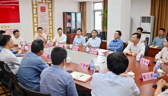 X:归档照片?3?3年10月27日，，，，，广安市委常委胡胡常委工作会见会建图微信图片_20231027151653.jpg
